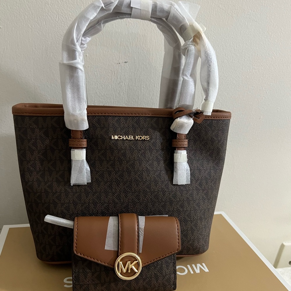 Michael Kors bag and wallet